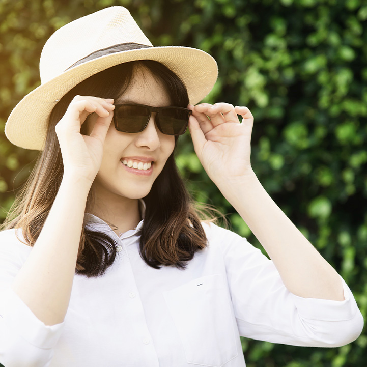 The Ultimate Guide to Sunglasses for All Seasons